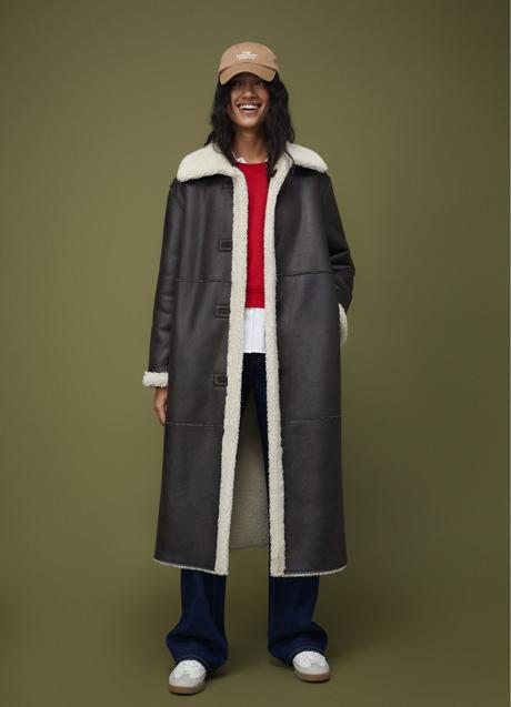 Imagen - Abrigo reversible de Stradivarius (79,99 euros)