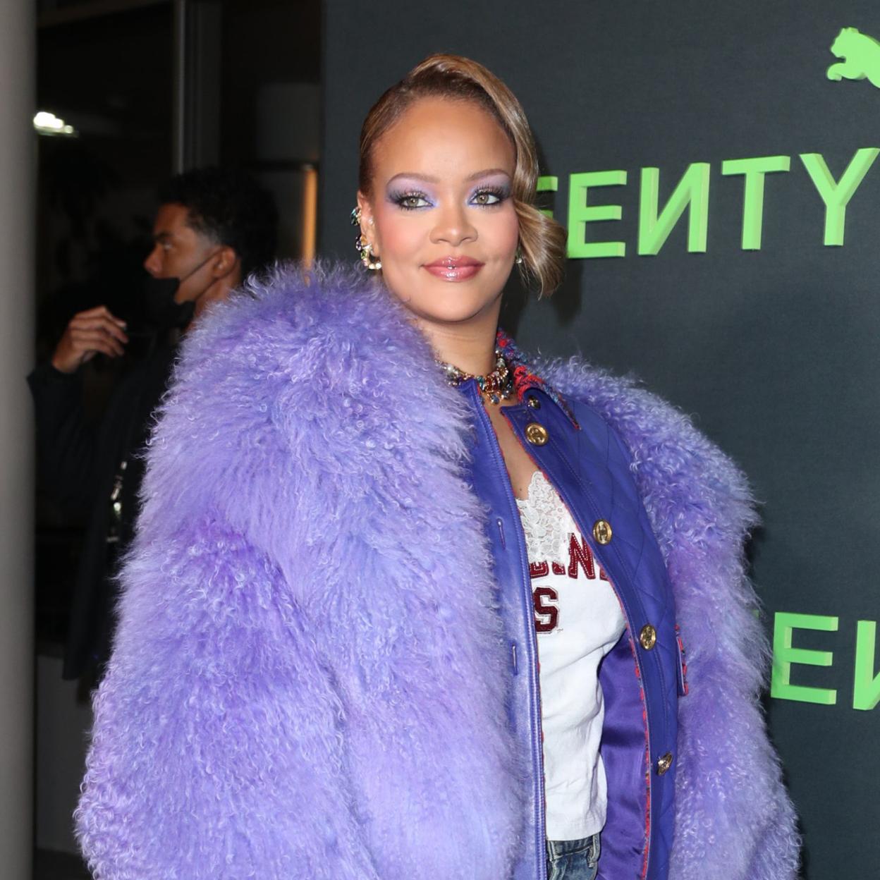 Toma nota de los perfumes amaderados favoritos del momento.