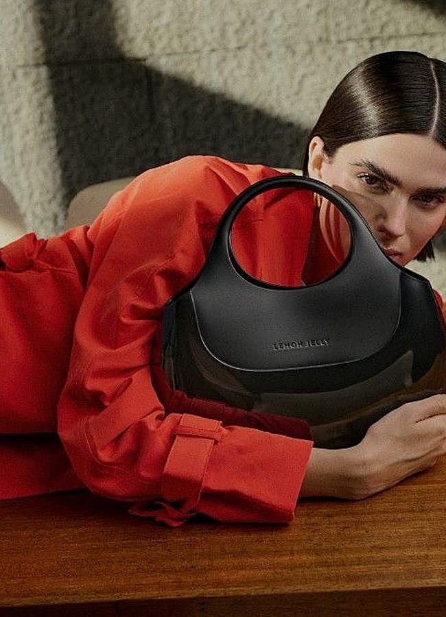 Imagen - Bolso impermeable de Lemon Jelly. Foto: Lemon Jelly.