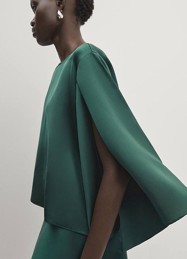 Imagen - Blusa estilo capa con abertura en las mangas