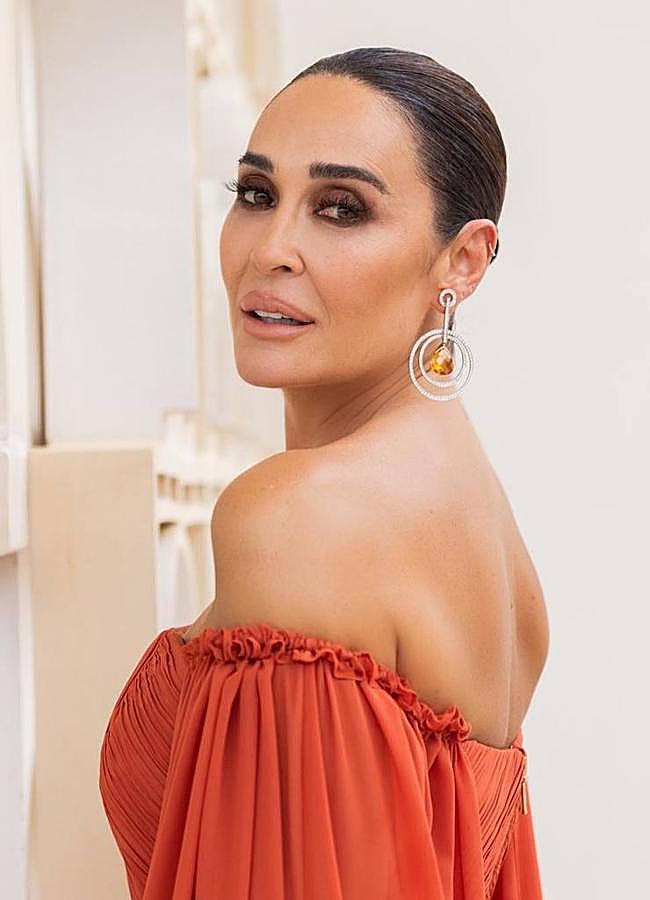 Imagen - Vicky Martin Berrocal con moño tirante