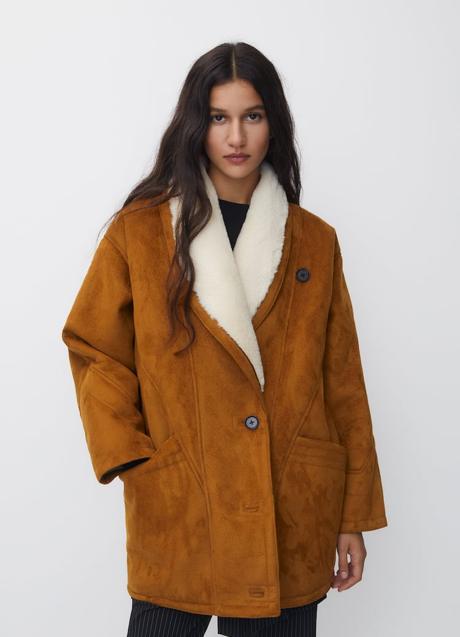 Imagen - Abrigo doble faz de Pull & Bear (39,99 euros)