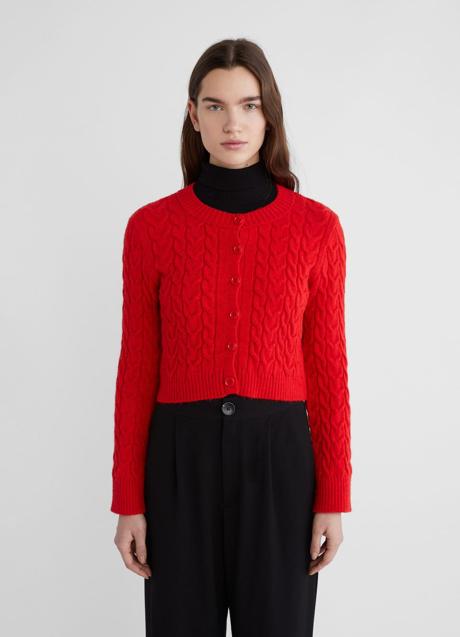 Imagen - Chaqueta roja de Stradivarius (25,99 euros)