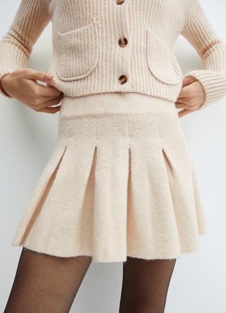 Imagen - Falda de tablas de punto de Mango (29,99 euros)