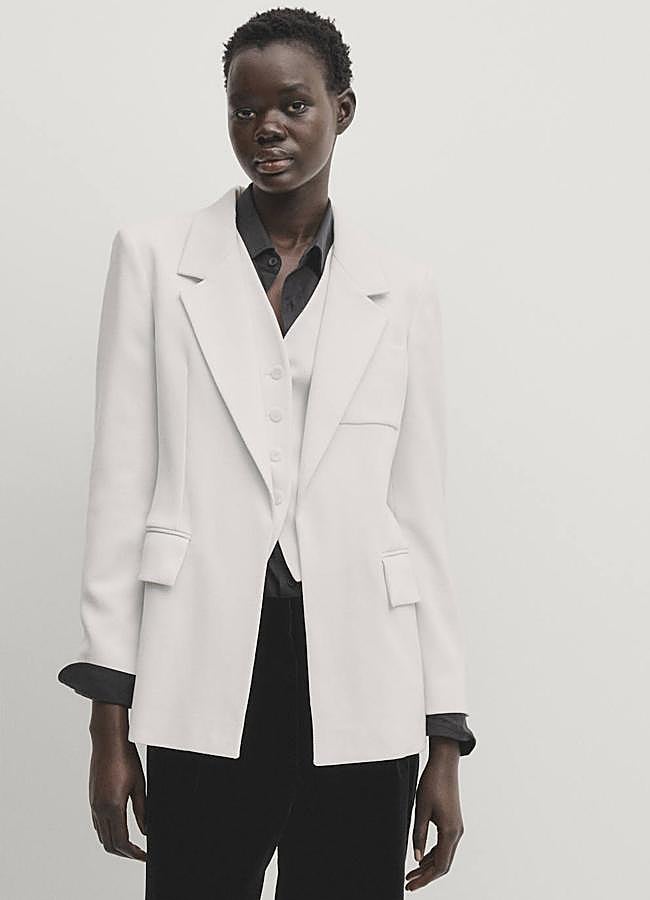 Imagen - Conjunto de blazer y chaleco de traje color blanco