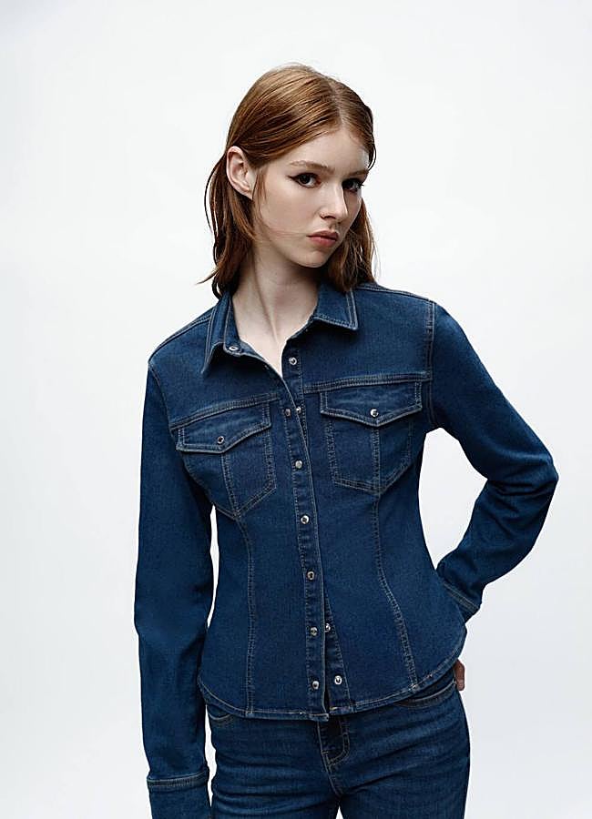 Imagen - Camisa vaquera entallada