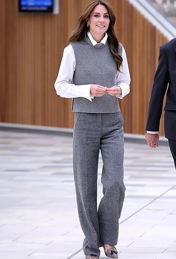 Imagen - El look en gris de Kate Middleton. Foto: Getty.