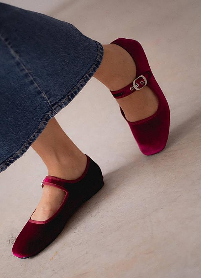 Imagen - Merceditas de terciopelo rojo