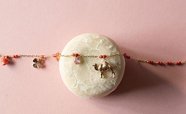 Joya a mano y de edición limitada de la firma Jirula.