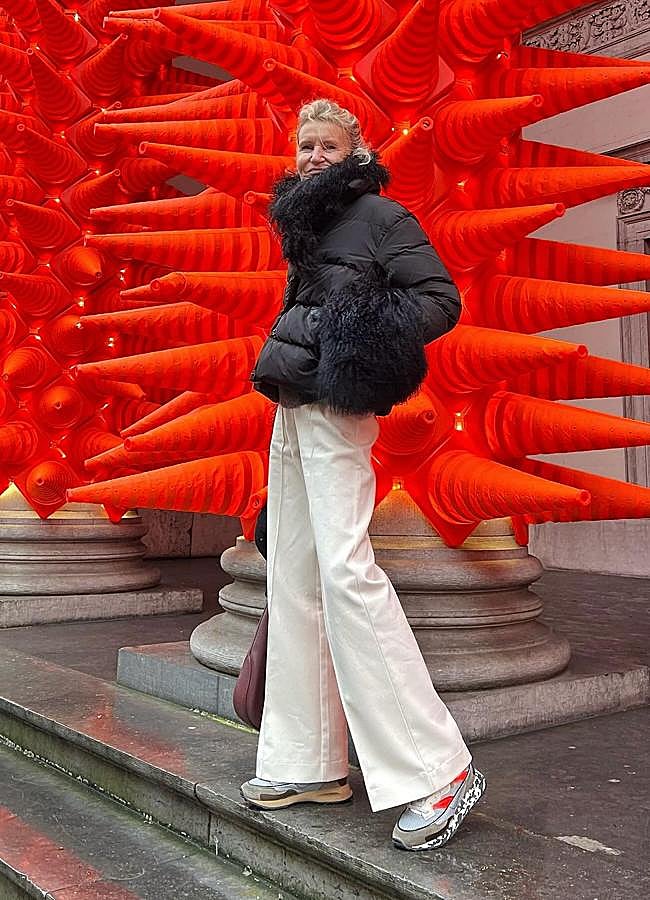 Imagen - Mujer luciendo vaqueros blancos. / INSTAGRAM
