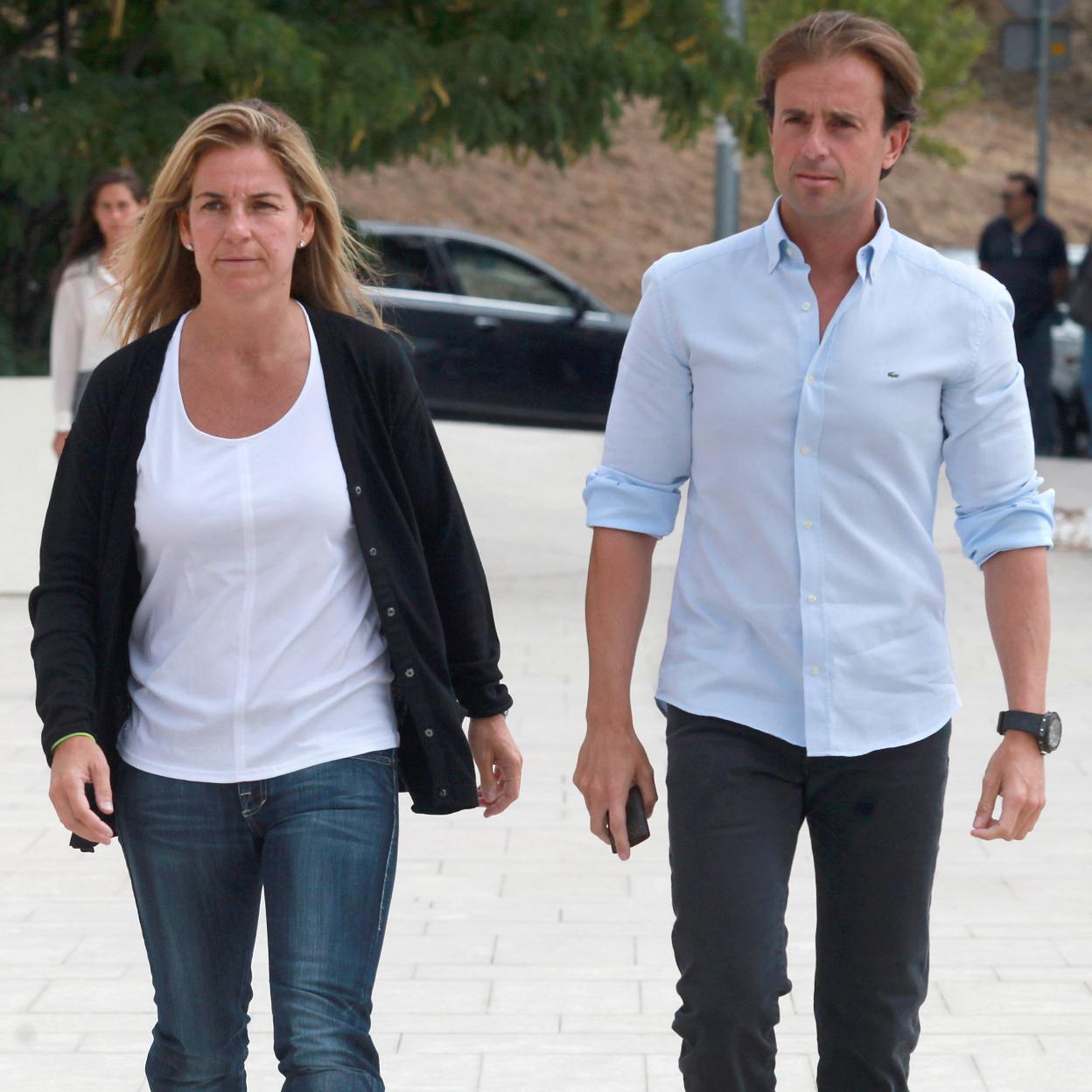 Arantxa Sánchez Vicario y Josep Santacana, una pareja rota. 