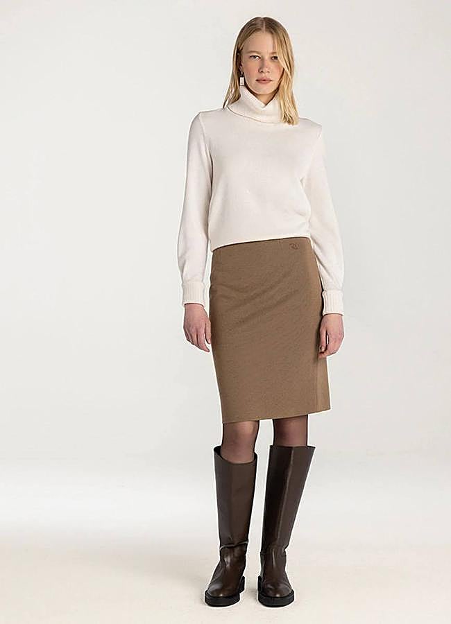 Imagen - Falda midi estilo lápiz en marrón