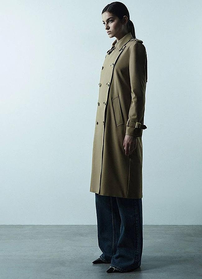 Imagen - Gabardina larga con cierre de doble botonadura