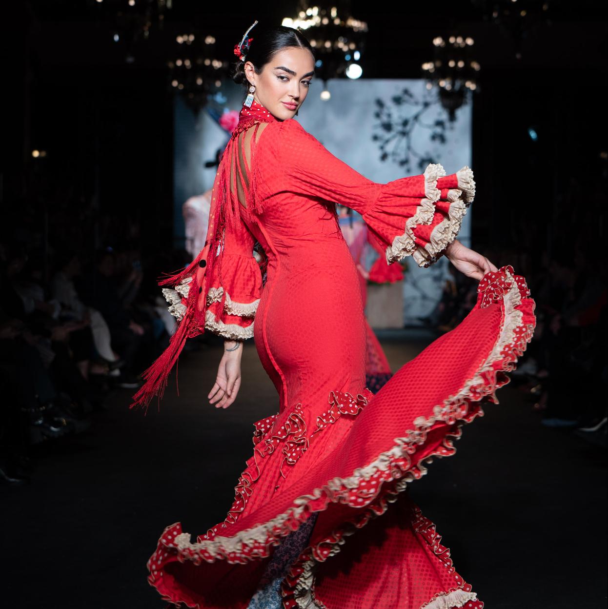 Un look de Ángela & Adela de la pasarela We Love Flamenco.