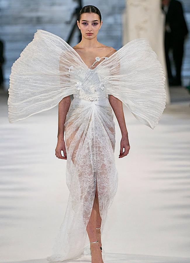 Imagen - Desfile de Juana Martín HC 24 / LAUNCHMETRICS SPOTLIGHT