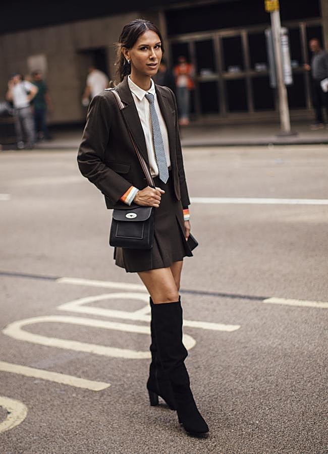 Imagen - Conjunto de traje con corbata / LAUNCHMETRICS SPOTLIGHT