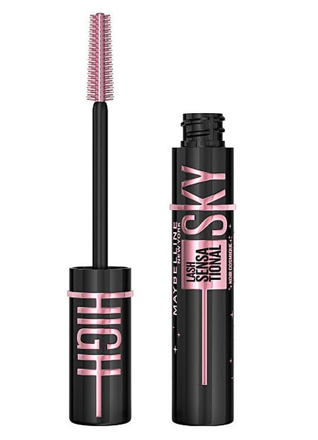 Imagen - Sky High Cosmic de Maybelline NY.