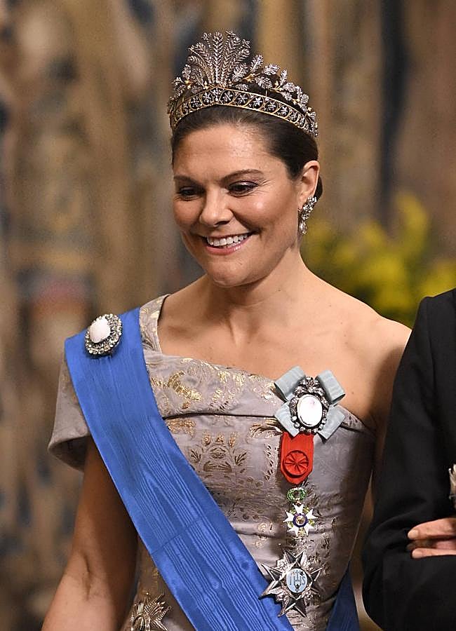 Imagen - Victoria de Suecia con la tiara del pavo real. GTRES