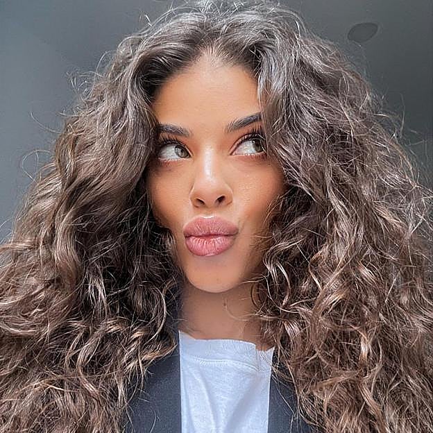 Aceite de amapola, el ingrediente clave si quieres una melena hidratada y llena de brillo