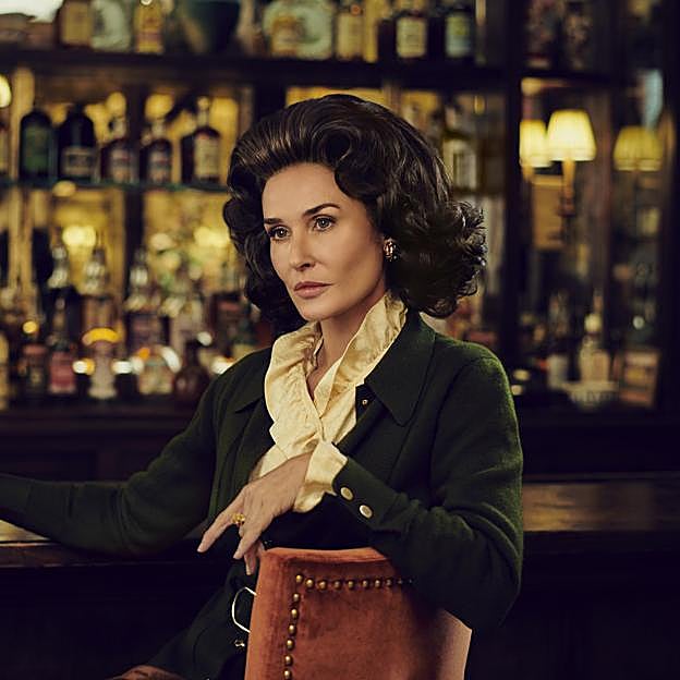 Demi Moore como Ann Woodward en una imagen de Feud: Capote & The Swans.