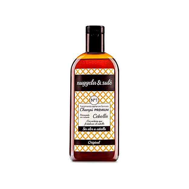 Champú fortificante con extracto de cebolla de Nuggela & Sulé.