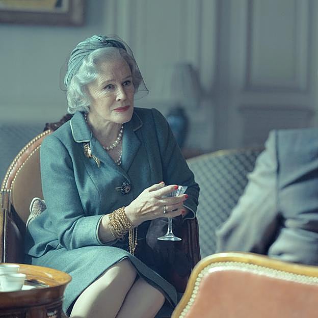 Glenn Close como Carmel Snow en una imagenb de New Look.