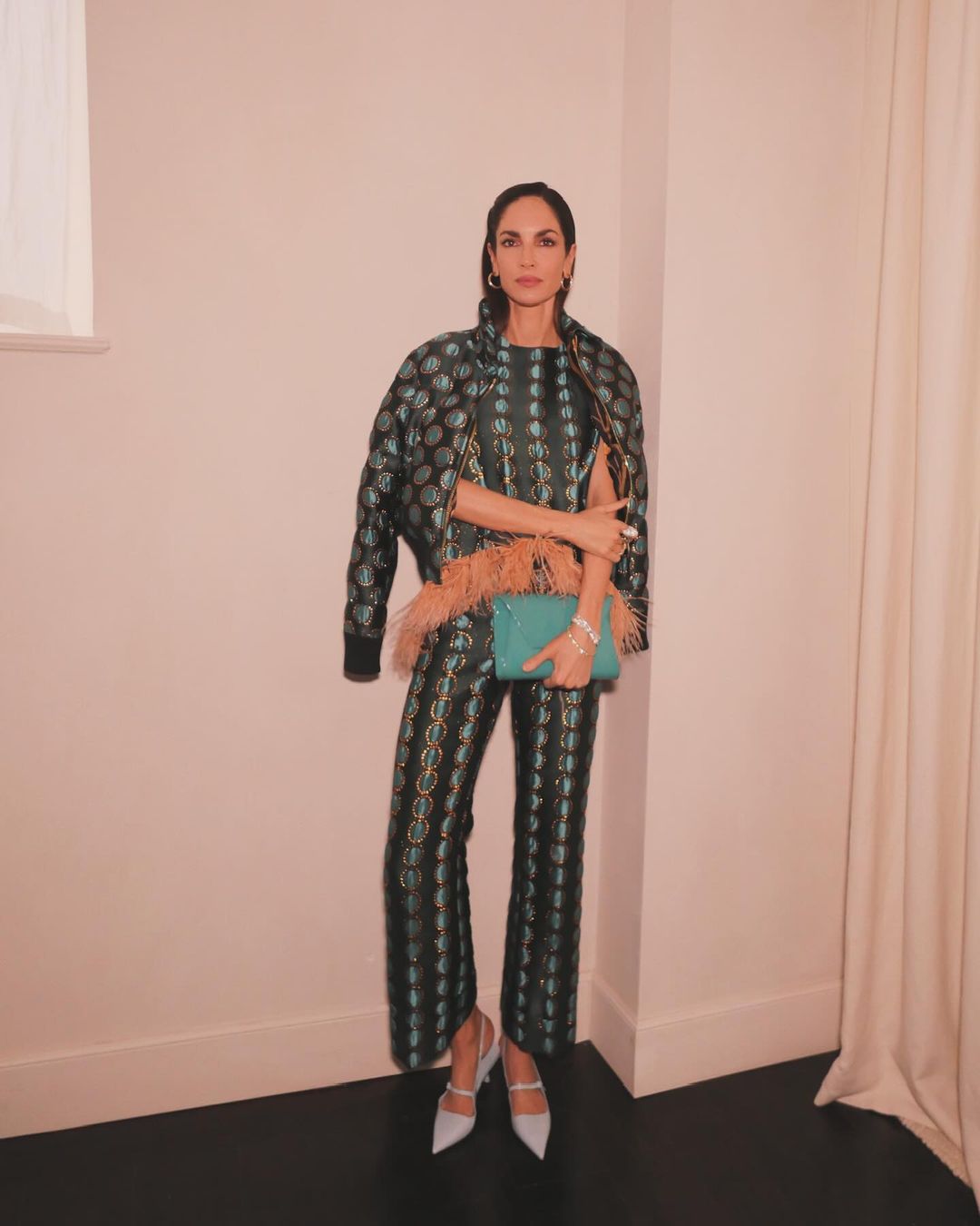 Imagen - El look de invitada de Eugenia Silva. / @eusilva