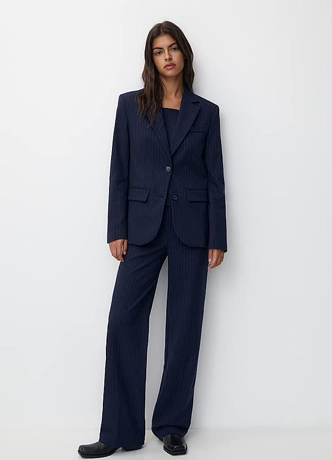 Imagen - El traje de raya diplomática de Pull & Bear