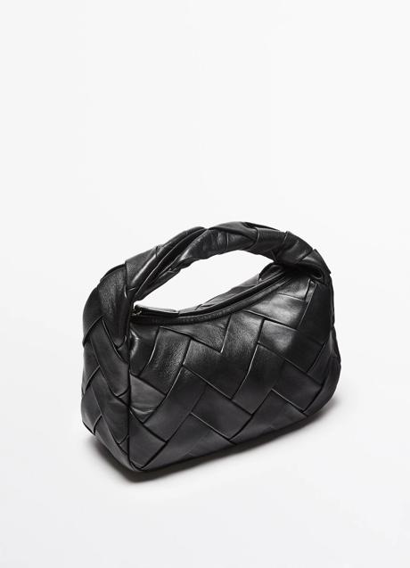 Imagen - Bolso trenzado de Massimo Dutti (149 euros euros)