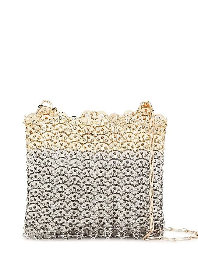 Imagen - Bolso con tachuelas metálicas de Rabanne, 1.251 euros.