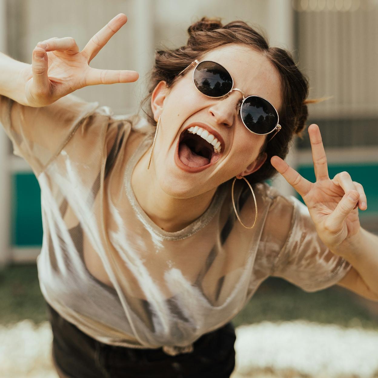 A partir de los 40 años puedes llevar a cabo tres acciones que aumentarán tu felicidad. 