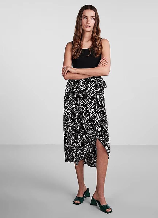 Imagen - Falda de lunares estilo pareo