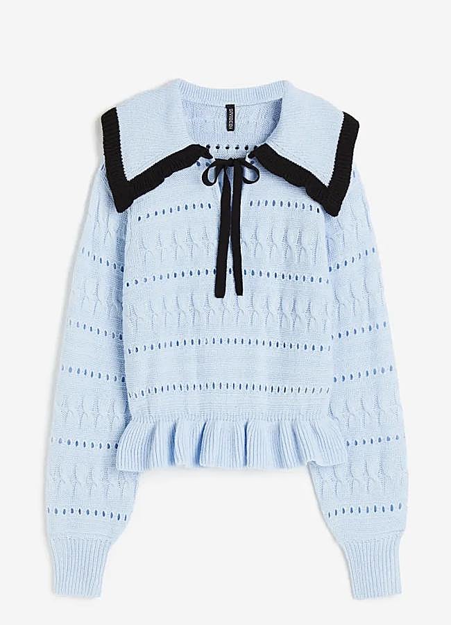 Imagen - Jersey de punto en azul y cuello bobo de H&M.