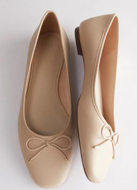 Imagen - Bailarinas beige de H&M (19,99 euros)