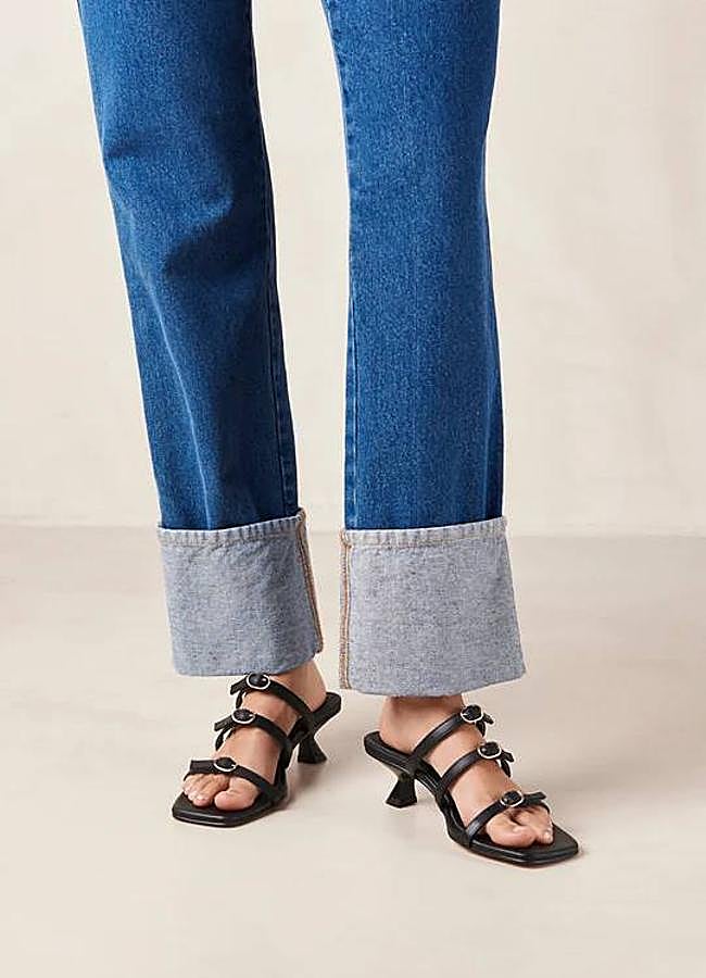 Imagen - Zapatos destalonados con tiras