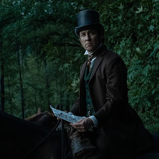 Tobias Menzies en el papel de Edwin Stanton, protagonista del thriller conspirativo sobre el asesinato de Abraham Lincoln.