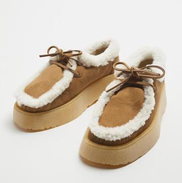 Imagen secundaria 1 - La colaboración de Zara con una firma de zapatos que ha causado furor