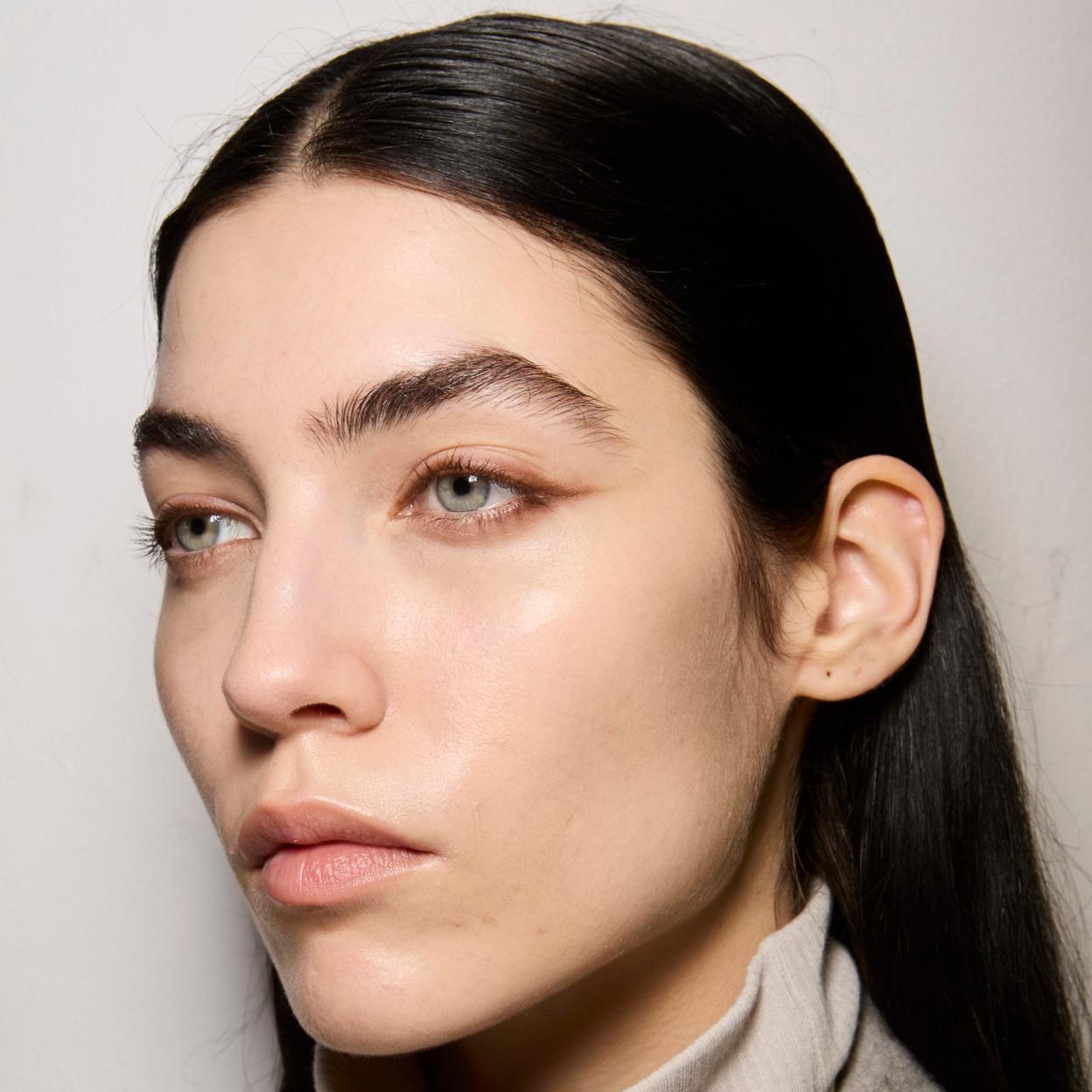 Por qué no debes usar el gel de ducha para el rostro