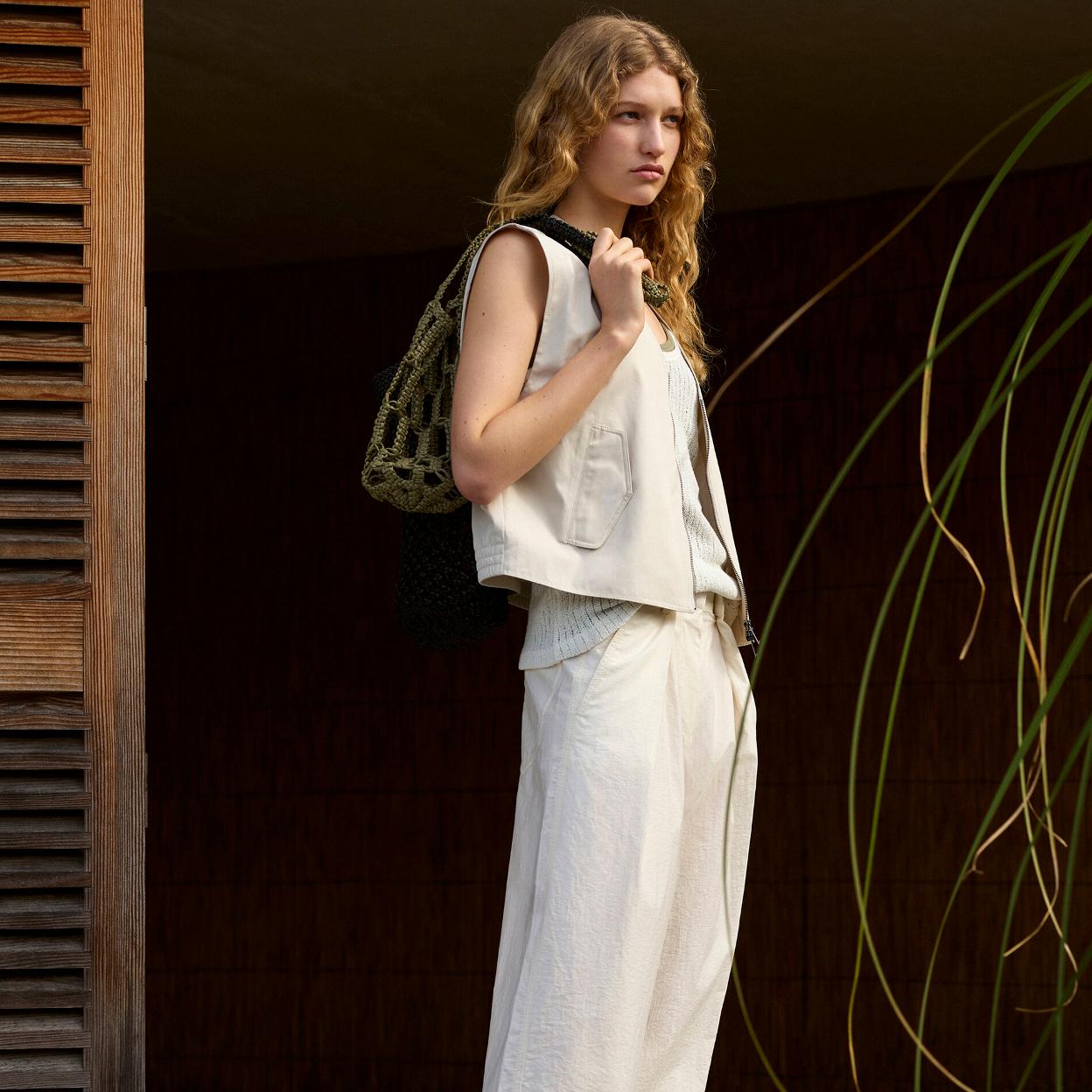 Estas son las prendas imprescindibles de Massimo Dutti con las que completarás tu armario de nueva temporada. 