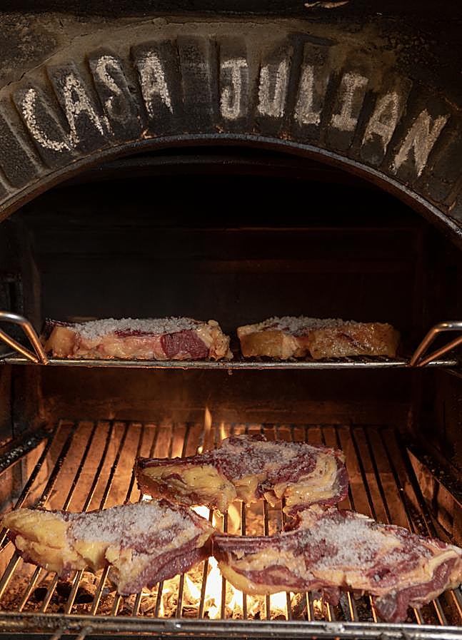 Imagen - Las brasas de Casa Julián, toda una institución en el universo de la carne bien heca. / DR