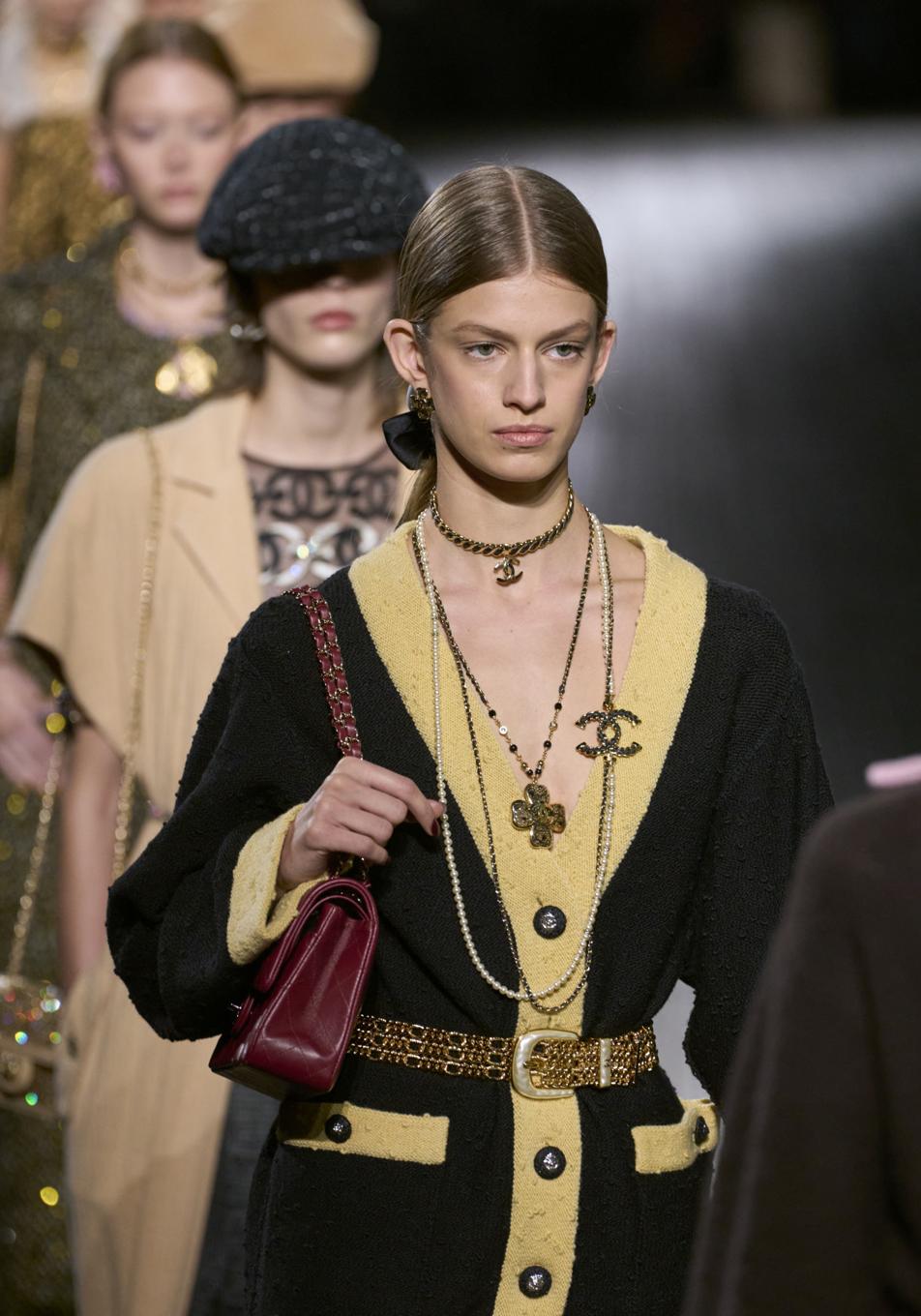 Los mejores desfiles de la Semana de la Moda de París: Chanel se inspira en los orígenes de la maison para recrear la costa de Deauville