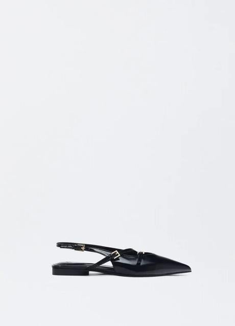 Imagen - Zapatos negros de Parfois (25,99 euros)