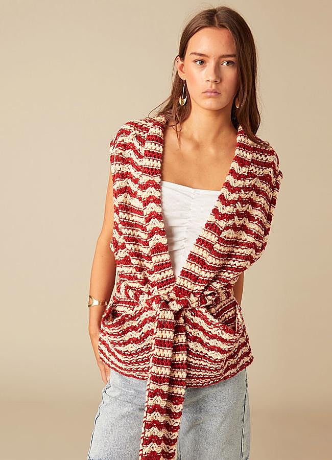 Imagen - Chaleco de rayas con cinturón de Nicoli (69,90€)