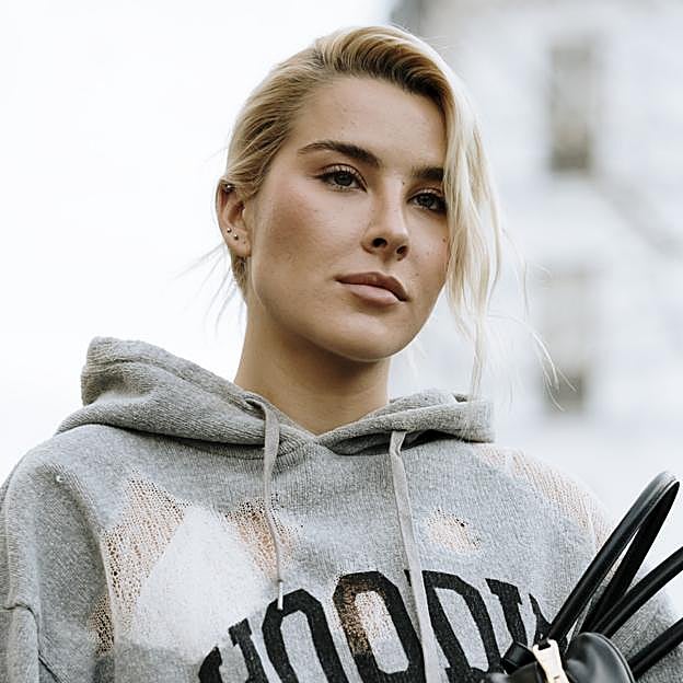 Alucinarás con las gotas difuminadoras de poros que dejan la piel lisa y aterciopelada como pasada por un filtro