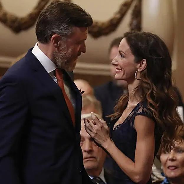 Robert Gavin Bonnar, con su pareja, Telma Ortiz. 