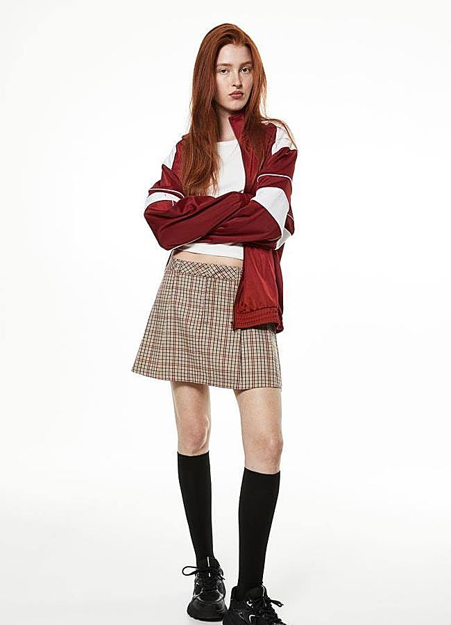 Imagen - Falda de cuadros corta estilo varsity