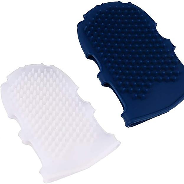 Juego de dos guantes de siliciona de Amazon.