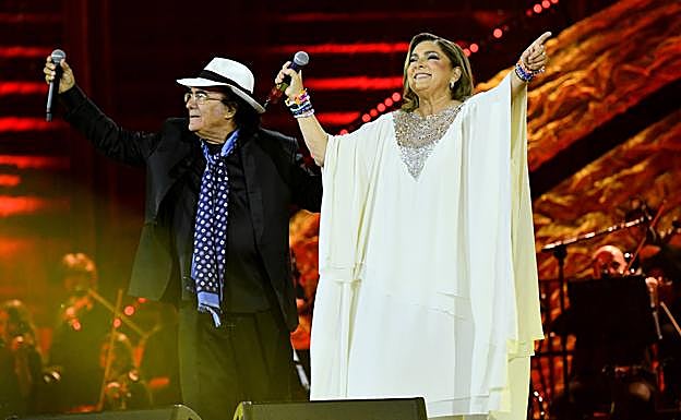 Al Bano y Romina Power sobre el escenario. 
