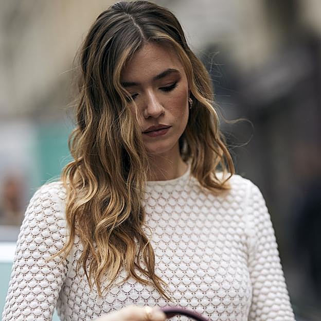 Adiós encrespamiento y puntas secas con esta crema para el pelo sin aclarado y protección del calor