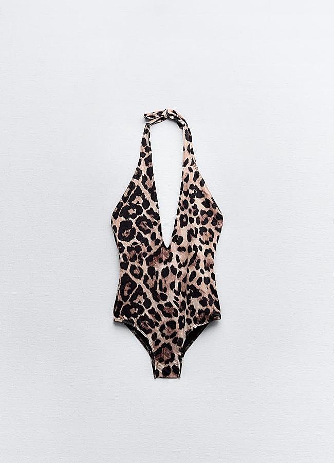 Imagen - Bañador cuello halter con print de leopardo de Zara.